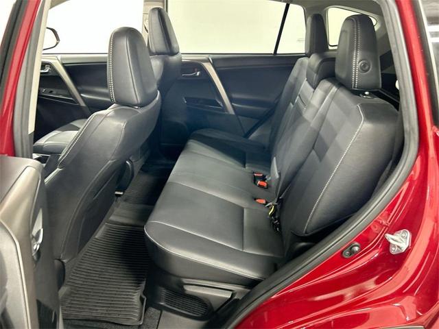 Photo of 2018 Red Toyota RAV4 Hybrid