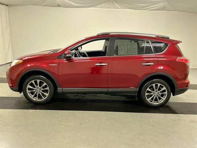 Photo of 2018 Red Toyota RAV4 Hybrid