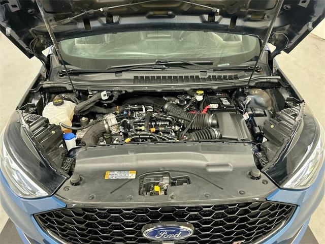 Photo of 2021 Blue Metallic Ford Edge