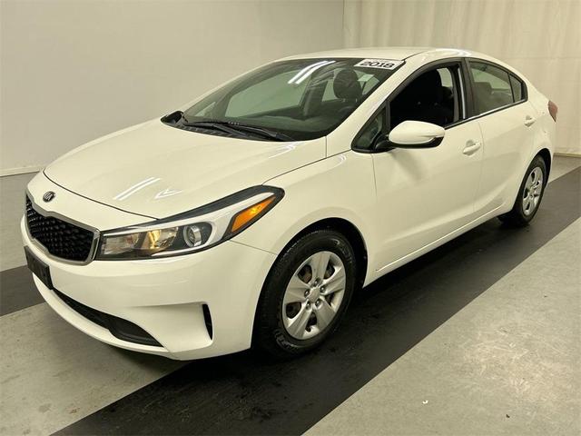Photo of 2018 Clear White Kia Forte