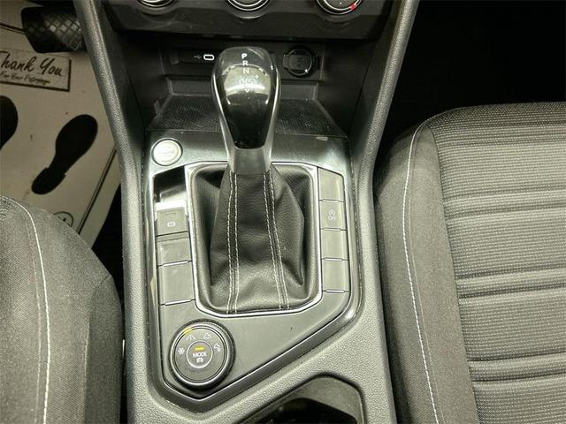 Photo of 2023 Platinum Gray Metallic Volkswagen Tiguan