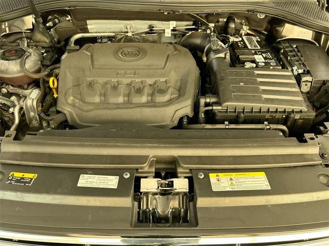 Photo of 2023 Platinum Gray Metallic Volkswagen Tiguan