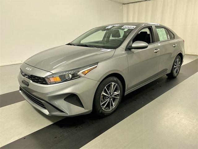 Photo of 2023 Steel Gray Kia Forte