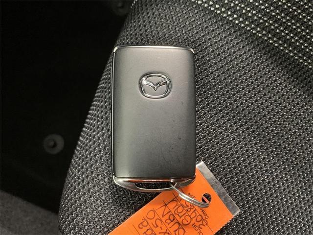 Photo of 2025 Wind Chill Pearl Mazda CX-50
