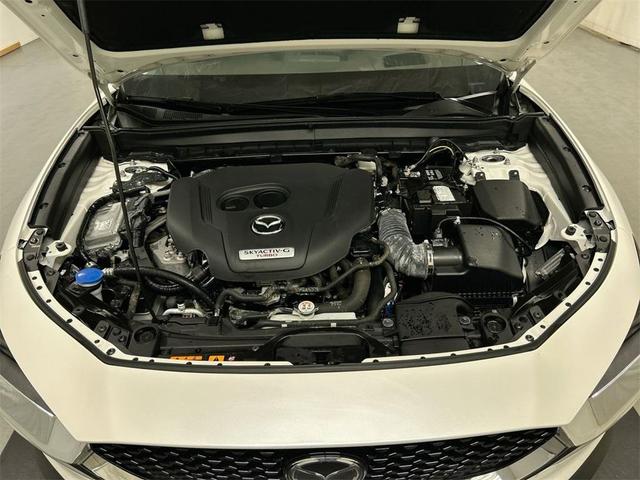 Photo of 2024 Snowflake White Pearl Mazda CX-30