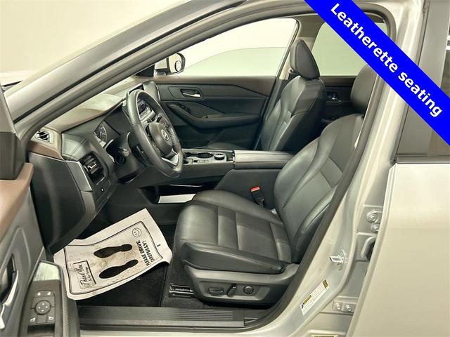 Photo of 2022 Brilliant Silver Metallic Nissan Rogue