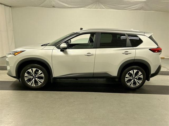 Photo of 2022 Brilliant Silver Metallic Nissan Rogue