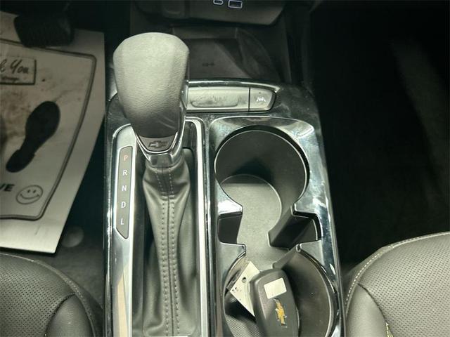 Photo of 2024 Mosaic Black Metallic Chevrolet Trax