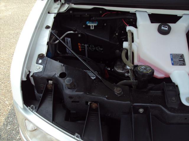 Photo of 2014 Summit White Chevrolet Express 1500