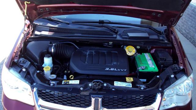 Photo of 2017 Burgundy Dodge Grand Caravan