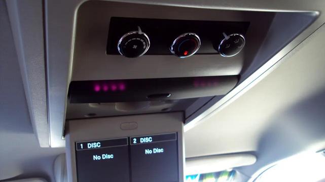 Photo of 2017 Burgundy Dodge Grand Caravan