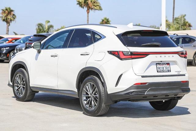 Photo of 2024 Eminent White Pearl Lexus NX 350h
