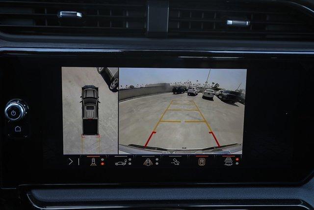 Photo of 2024 Summit White GMC Sierra 1500