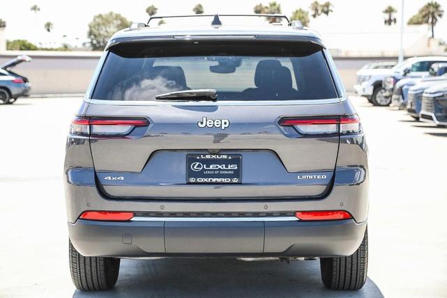 Photo of 2024 Metallic Jeep Grand Cherokee L