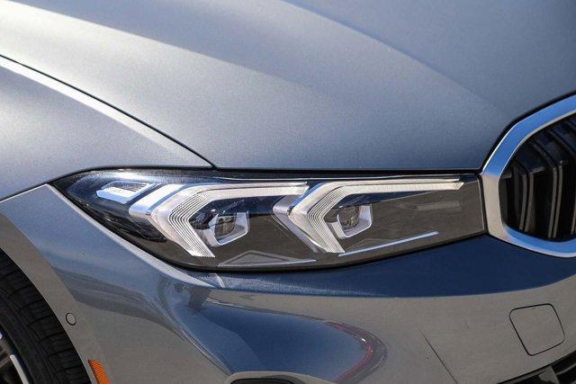 Photo of 2025 Skyscraper Gray Metallic BMW 330