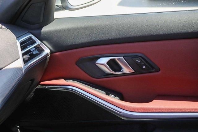 Photo of 2025 Skyscraper Gray Metallic BMW 330
