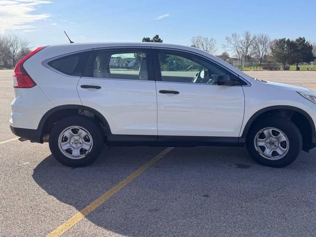 Photo of 2015 White Diamond Pearl Honda CR-V