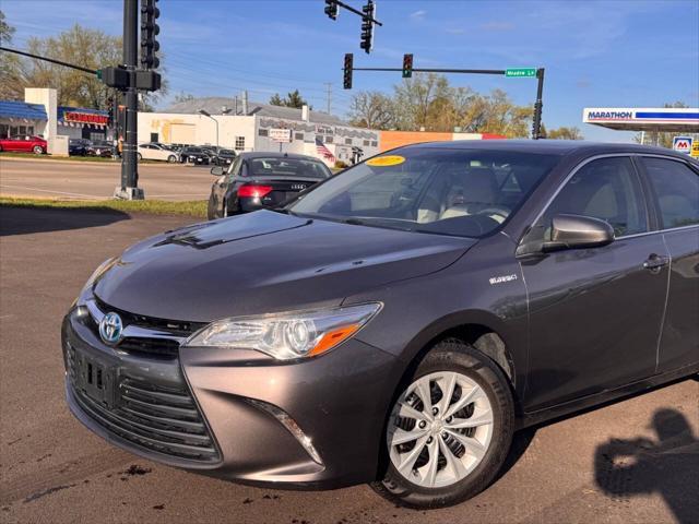 2017 Toyota Camry Hybrid