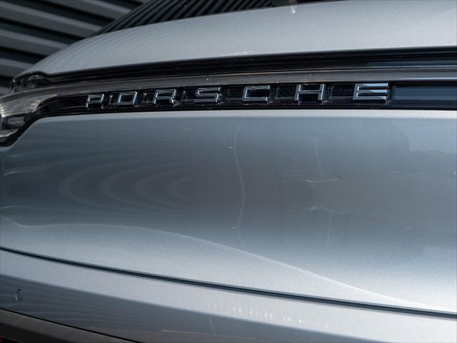 Photo of 2025 Dolomite Porsche Macan