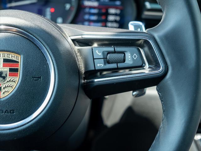 Photo of 2025 White Porsche Macan