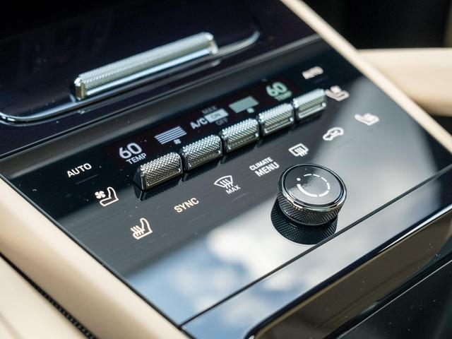 Photo of 2026 Gray Porsche Cayenne