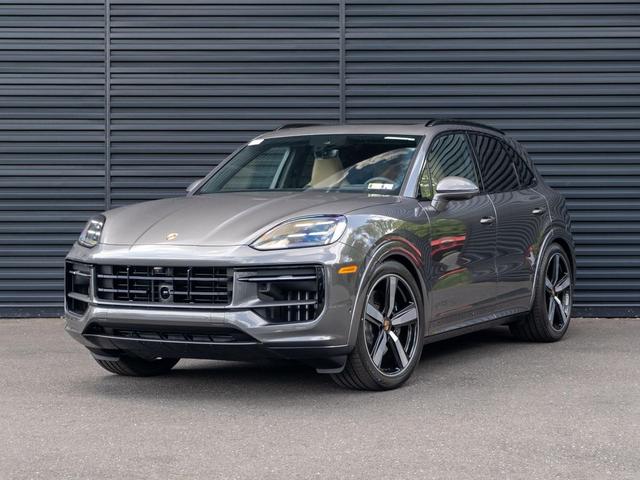 Photo of 2026 Gray Porsche Cayenne