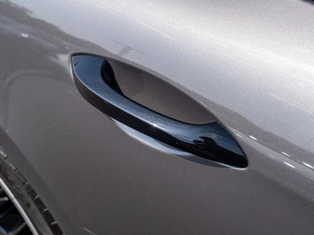 Photo of 2017 Grey Porsche Panamera