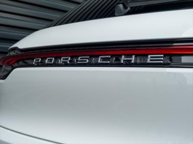 Photo of 2025 White Porsche Macan