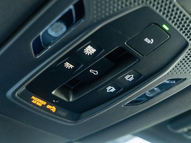 Photo of 2025 Oak Porsche Macan