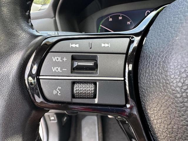 Photo of 2024 White Honda Accord Hybrid