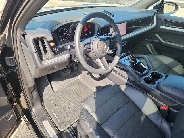 Photo of 2025 Black Porsche Cayenne