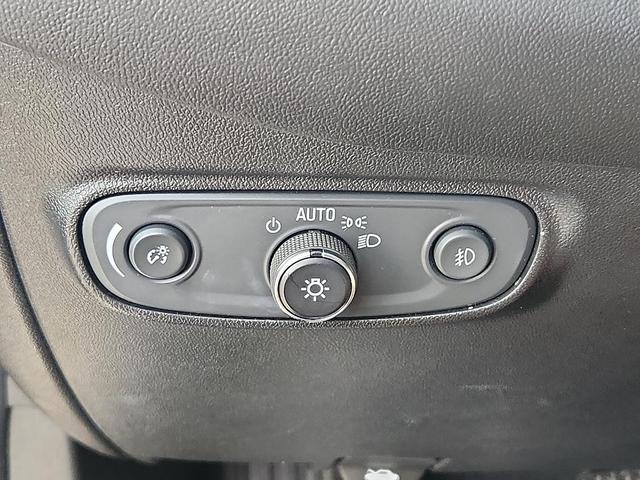 Photo of 2020 Chocolate Metallic Chevrolet Equinox