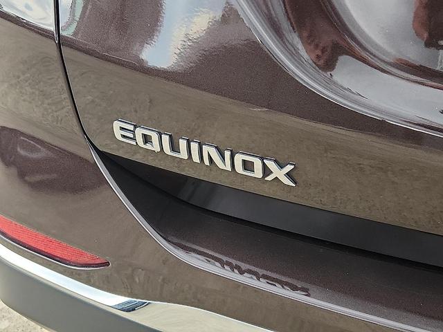 Photo of 2020 Chocolate Metallic Chevrolet Equinox