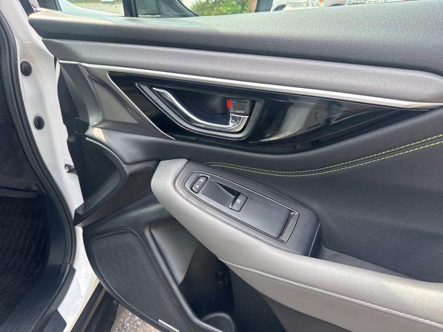 Photo of 2024 Crystal White Pearl Subaru Outback