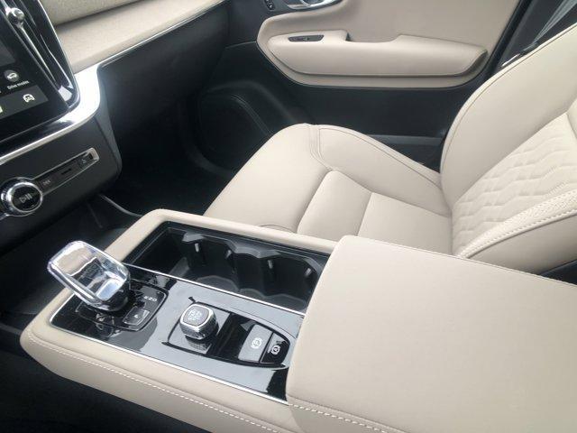 Photo of 2025 Denim Blue Volvo XC90 Plug-In Hybrid