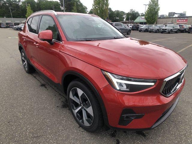 2023 Volvo XC40