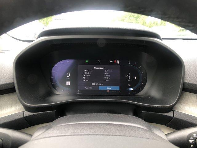 Photo of 2023 Fusion Red Volvo XC40
