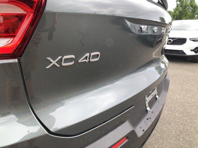 Photo of 2026 Forest Green Volvo XC40