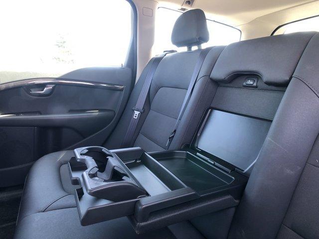 Photo of 2011 Caspian Blue Metallic Volvo XC70