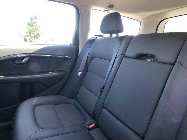 Photo of 2011 Caspian Blue Metallic Volvo XC70