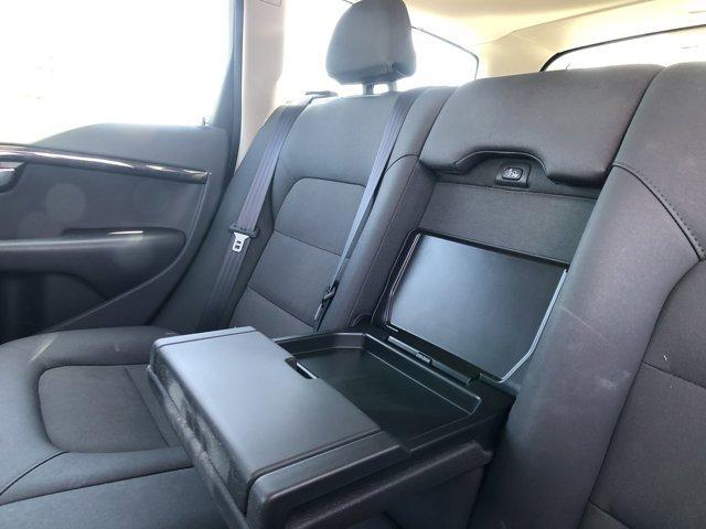 Photo of 2011 Caspian Blue Metallic Volvo XC70
