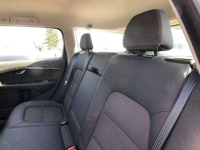 Photo of 2011 Caspian Blue Metallic Volvo XC70