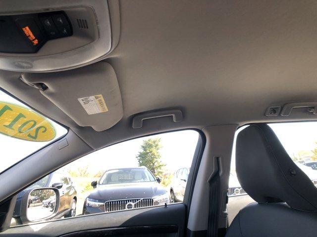 Photo of 2011 Caspian Blue Metallic Volvo XC70