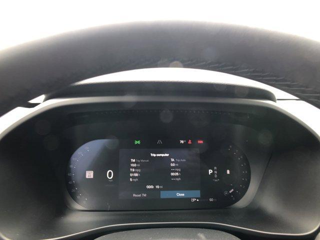 Photo of 2026 Silver Volvo XC40