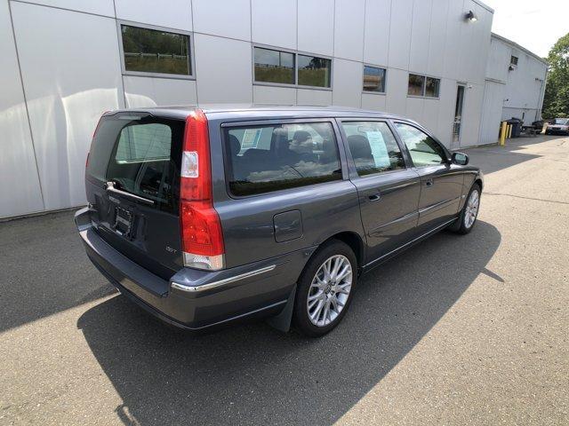 Photo of 2006 Gray Volvo V70