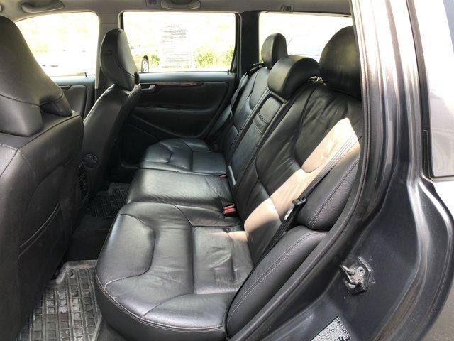 Photo of 2006 Gray Volvo V70