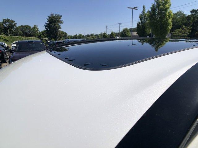 Photo of 2026 Crystal White Volvo XC90