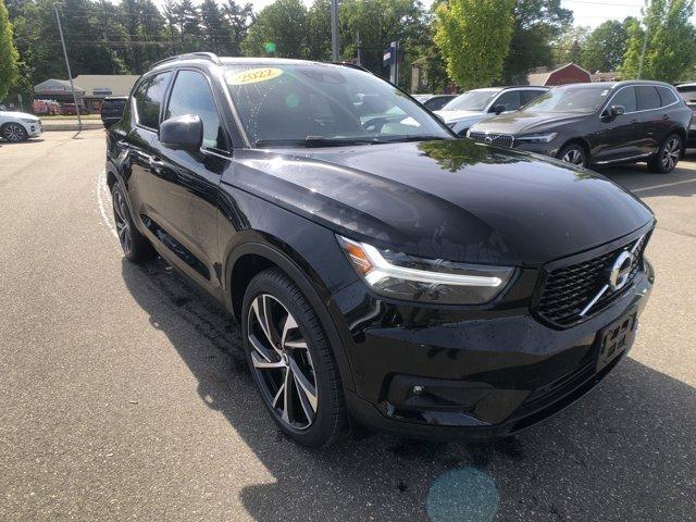 2022 Volvo XC40