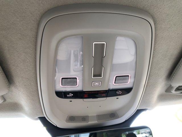 Photo of 2024 Denim Volvo XC90 Recharge Plug-In Hybrid
