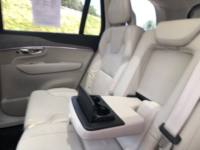 Photo of 2024 Denim Volvo XC90 Recharge Plug-In Hybrid
